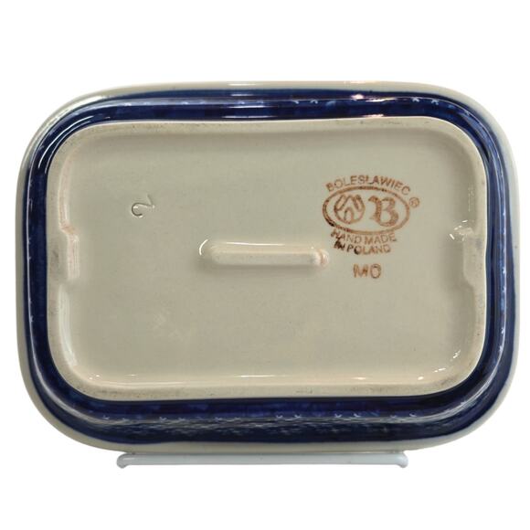 Boleslawiec Polish Pottery| Snowflake Baking Dish | Size 9.5L x 7W x 2H - Picture 6 of 7